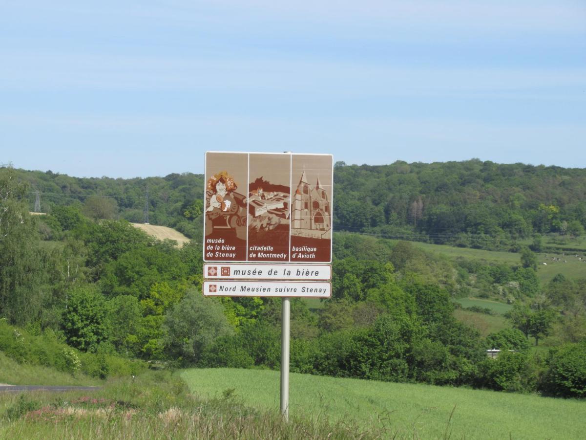 Gite La Volette Moulins-Saint-Hubert Exteriör bild