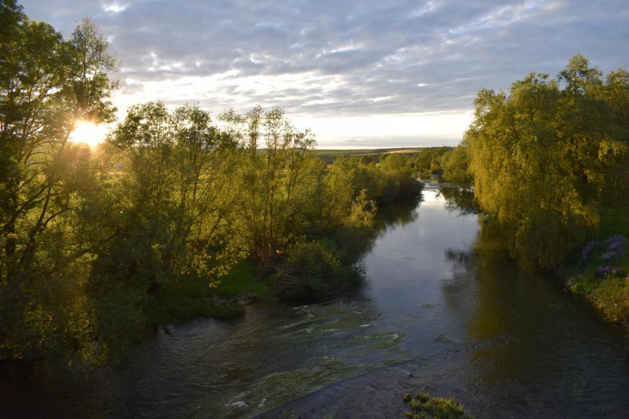 Gite La Volette Moulins-Saint-Hubert Exteriör bild